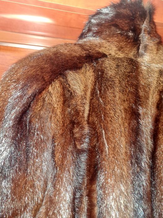 Mantou/haina blana de nurca