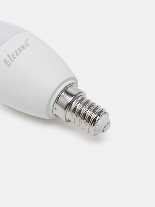 LED-лампа для люстры с матовым излучателем Lezard