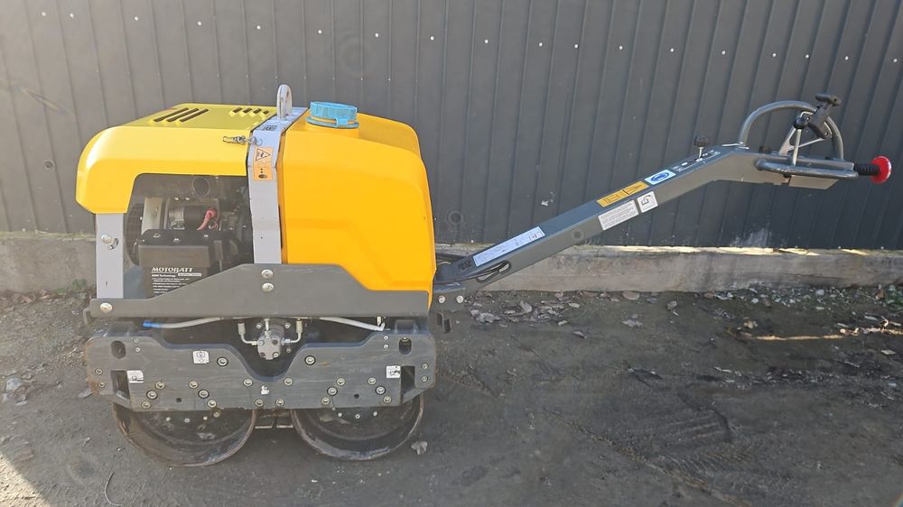 Wacker Neuson  710 kg 89 ore de functionare