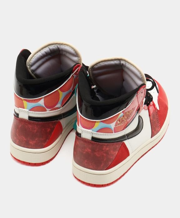 Кроссовки Nike retro high og marvel