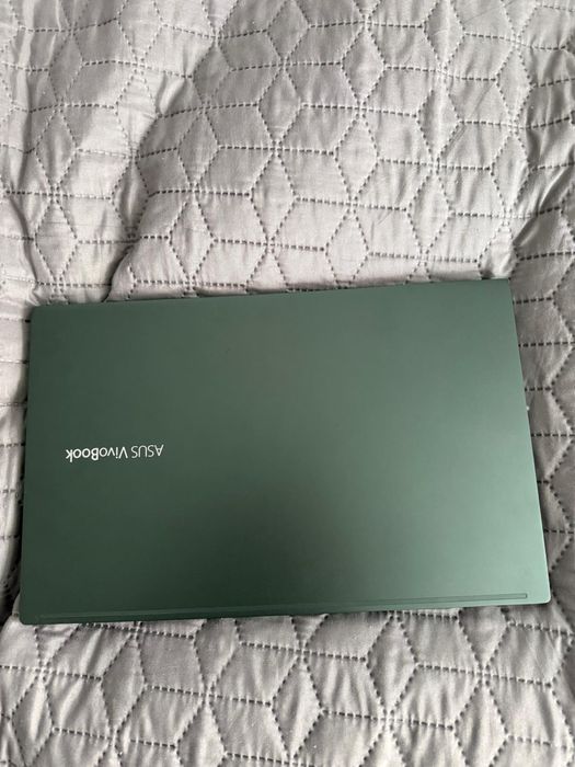 Laptop Asus VivoBook S14 I7