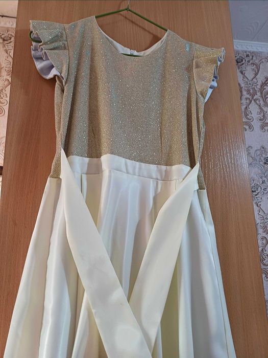 Детское платье вечернее