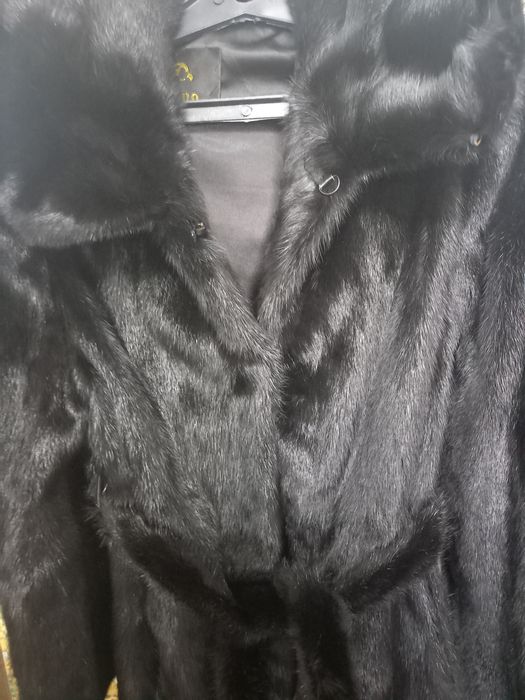 Продам норк. шубу