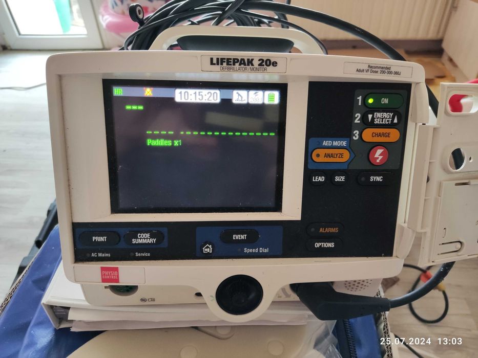 Медицинска апаратура - Пациентни монитори, ЕКГ, Дефибрилатори и др.