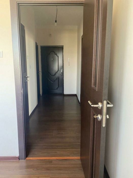 Qorasaroyda 2 xonali uy arendaga beriladi! Faqat oilaga!