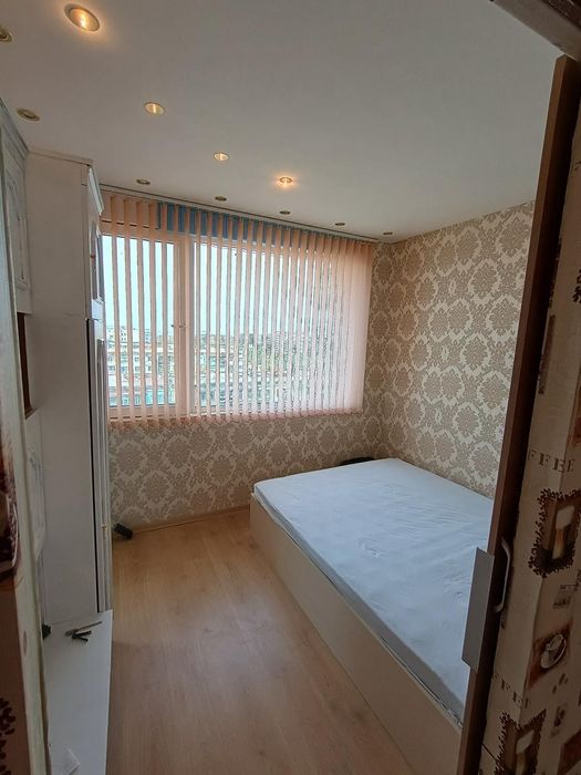 Тристаен апартамент в ж.к. Славейков.