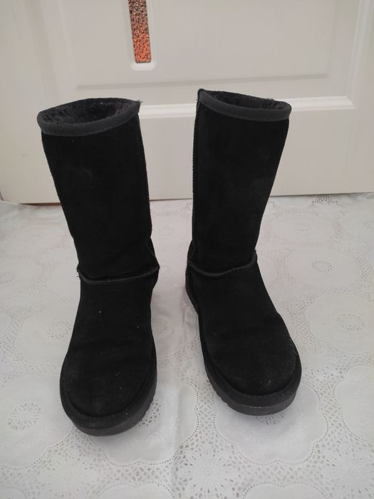 Cizme UGG clasic