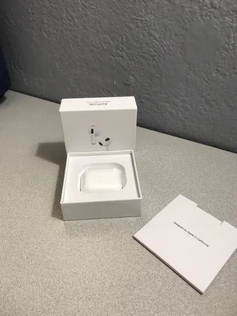 Безжични Слушалки Apple AirPods 4 Anc фактура