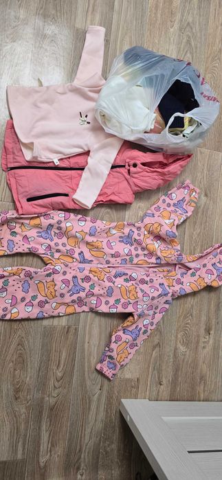 Отдам одежду даром