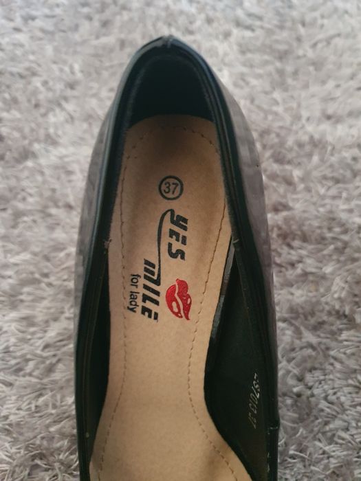 Pantofi dama marimea 37