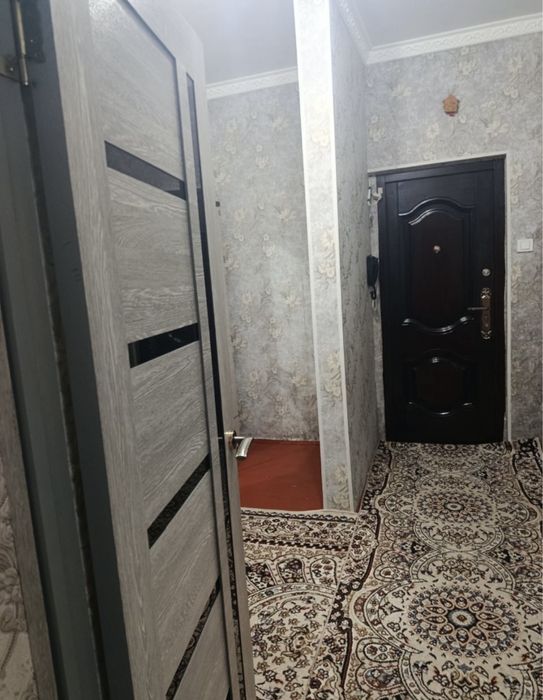 Мирабадский р-н Куйлюк массив 4 2/1/4 франция 62м2 балкон 2х6 не торец