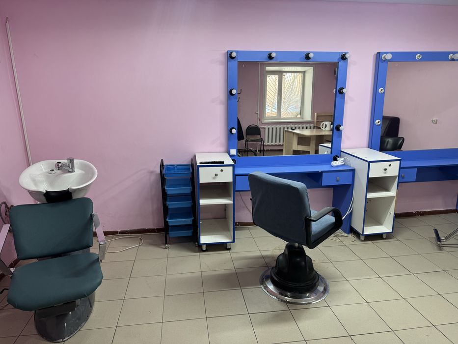 Кресло парикмахерское