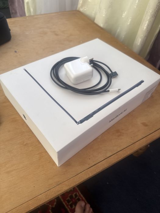 MacBook M4 2025 с Гарантией до 13/10/26