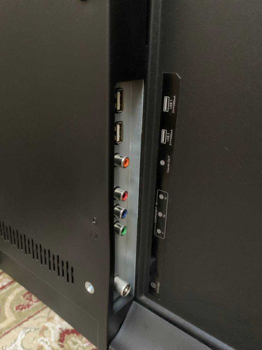 Телевизор philips 5800 series 43 дюйма.