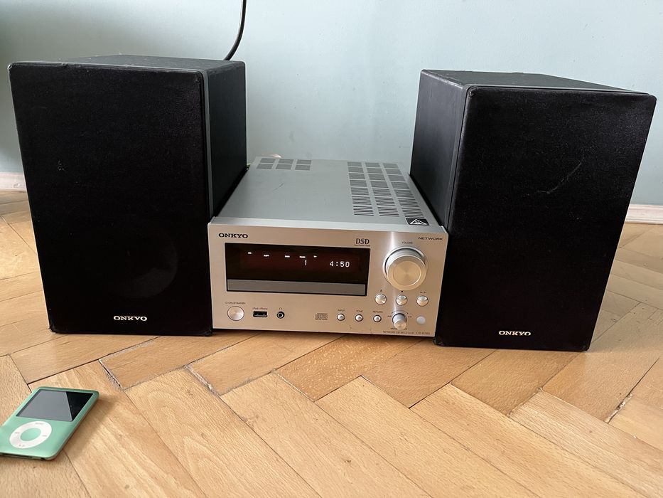 Onkyo CR-N765 hi-fi Network CD Receiver with