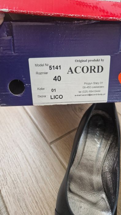 Продам туфли женские