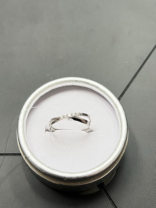 Золотые изделия продам