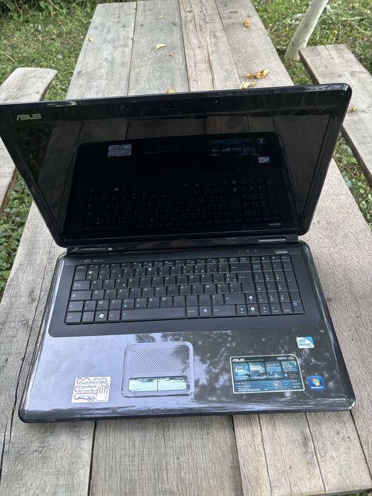 vand 3 laptopuri defecte ASUS,HP,ACER