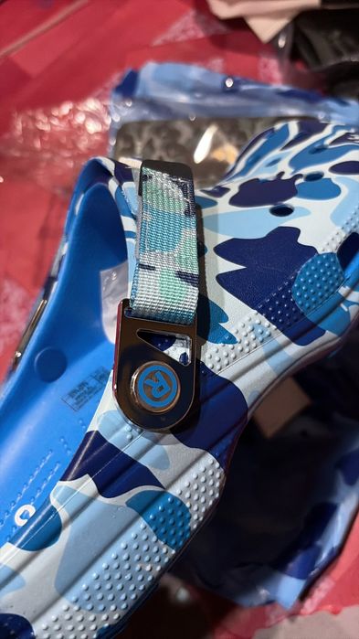 ХИТ! Камуфляжные BAPE Crocs под заказ
