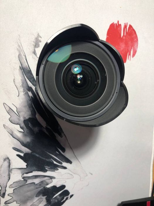 Samyang 14mm. Canon  EF