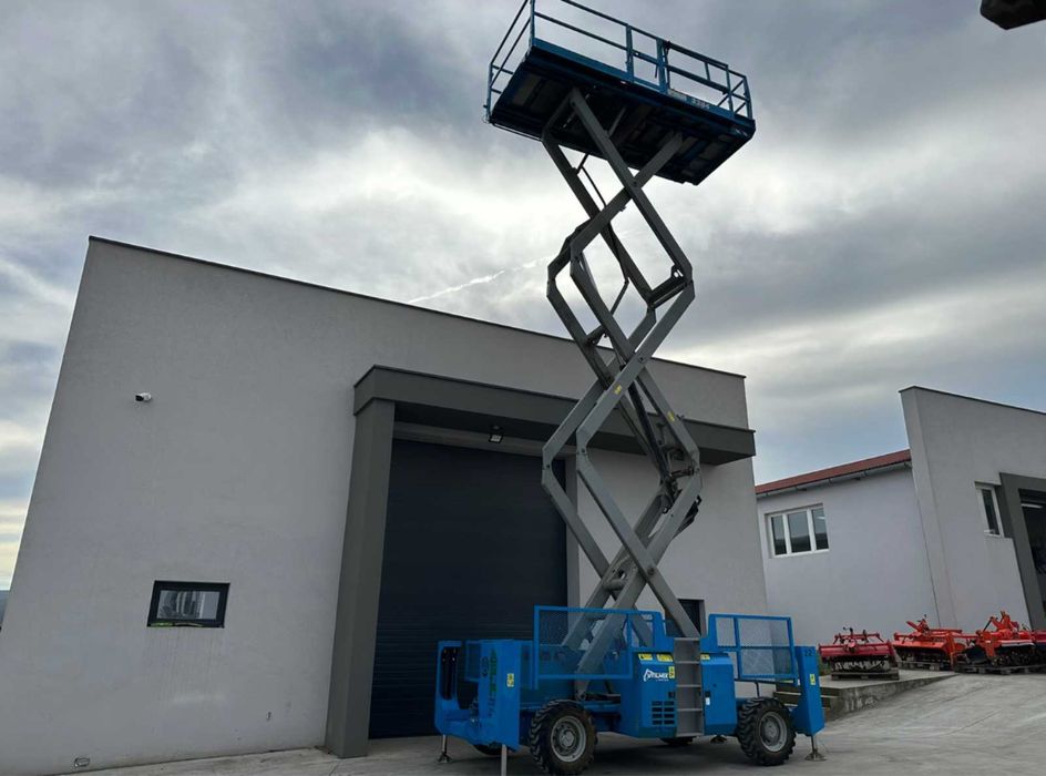 NACELA DIESEL 4x4 GENIE GS-3384 RT  12 m! Nu haulotte, skyjack