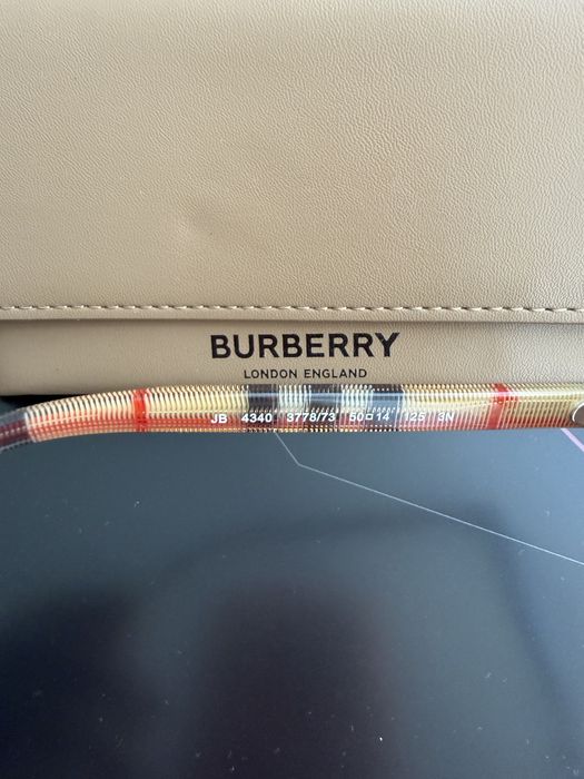 Детски очила Burberry