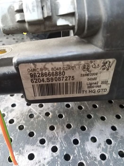 Far stanga peugeot 206 9628666880 6204s9087275
