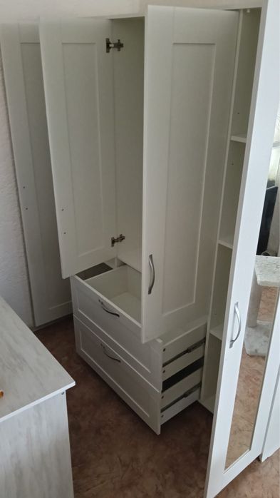 Шкаф в хорошем состоянии