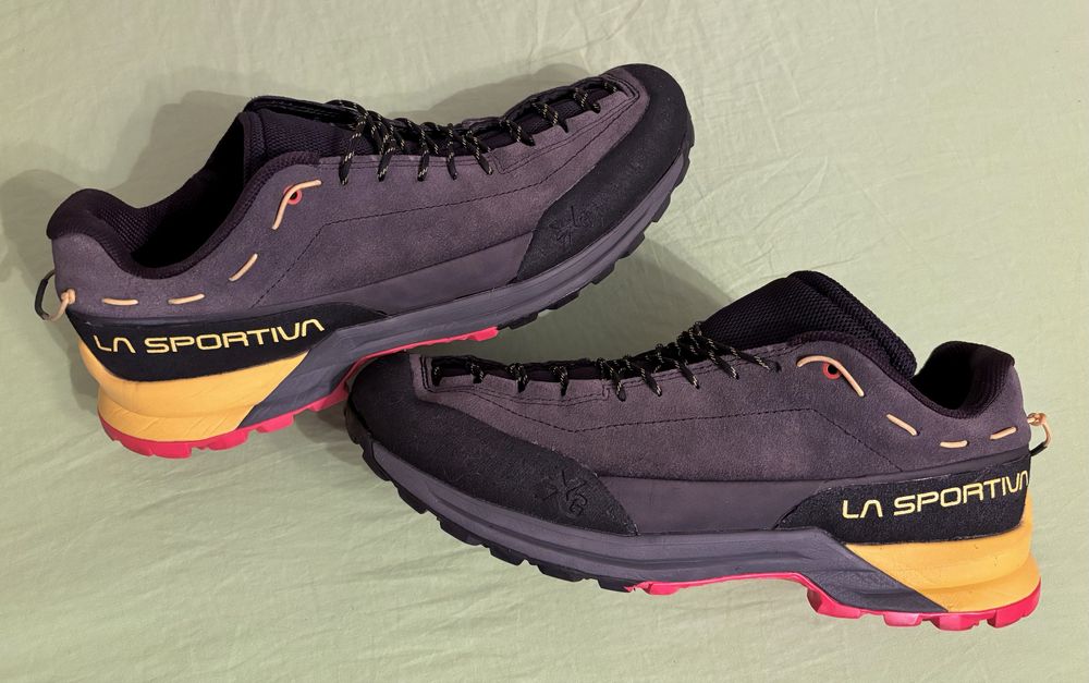 La Sportiva номер 42 и ном 45, туристически, спортни обувки, маратонки