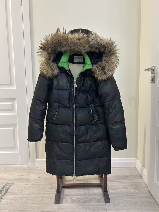 Продается теплый зимний пуховик