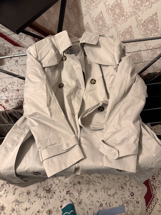 Стильный Тренч . 46 размера.