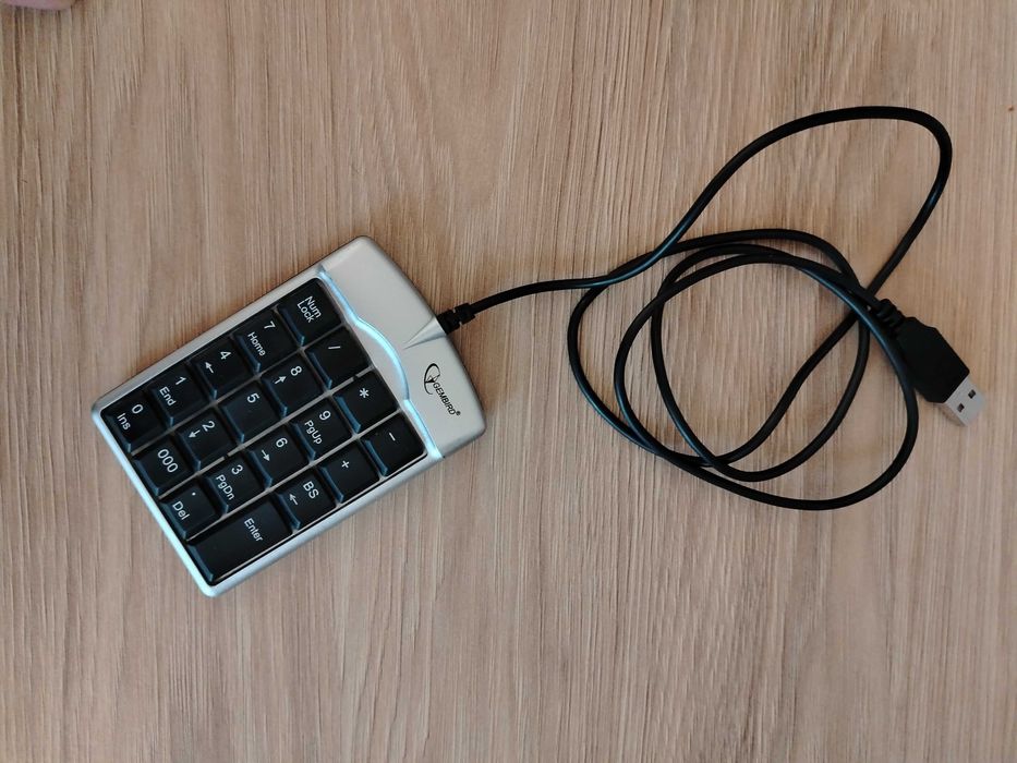 Продавам Цифрова клавиатура