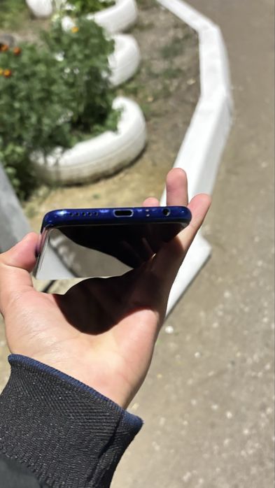 Redmi Note 8 в идеальном состоянии