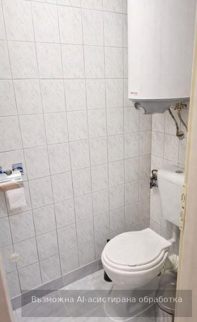 Дава се под наем Тристаен апартамент в Варна, Цветен квартал - 85 кв.м за 448.8 € - Снимка #4