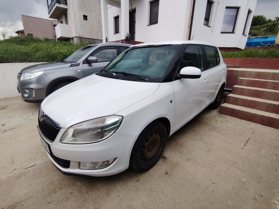 SKODA Fabia 2012 — imagine 2