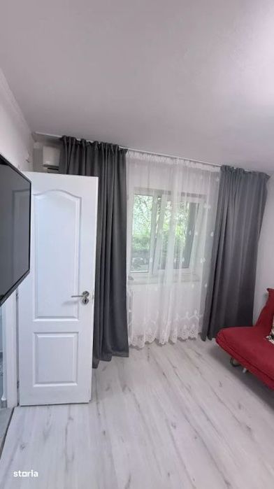 Garsoniera Ploiesti Vest