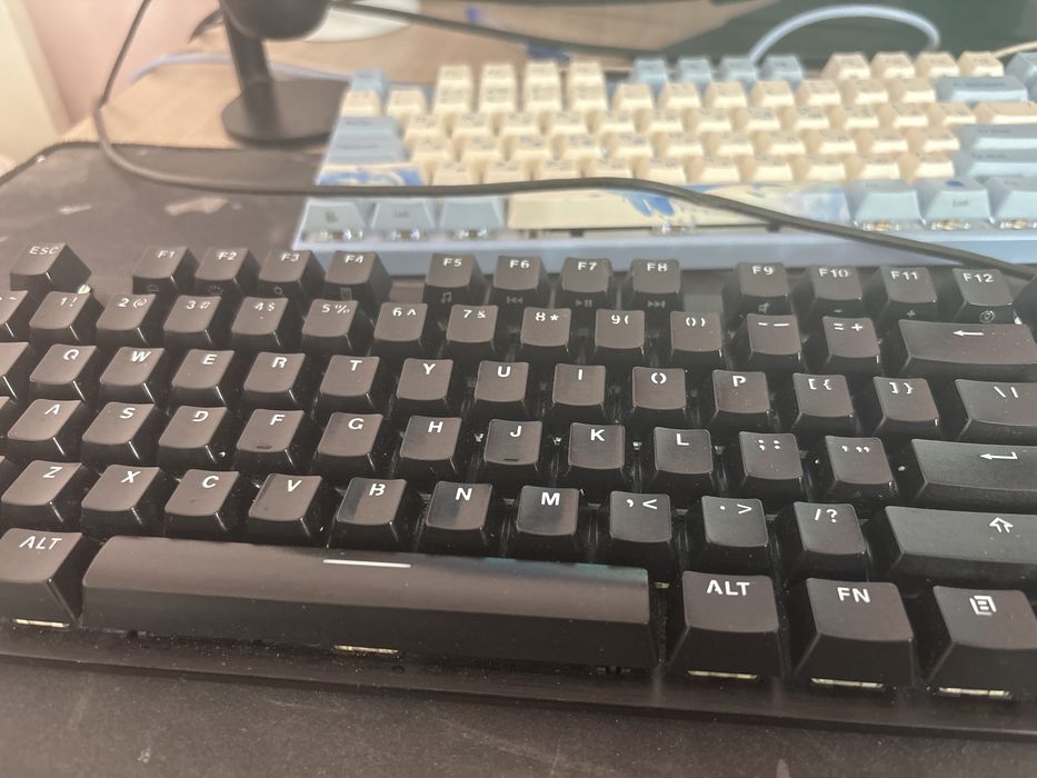 Клавиатура Logitech G412 SE