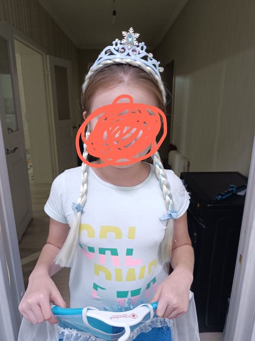 Продам платье Эльза