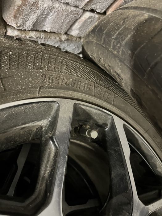 Диски с резиной maxxis