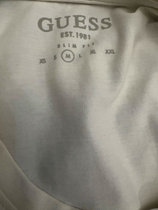 Guess тениски