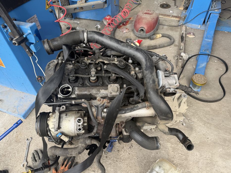 Оборудван двигатвл за опел астра Х 1.7 исуса  2005 Г