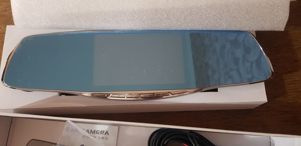 Видеорегистратор зеркало