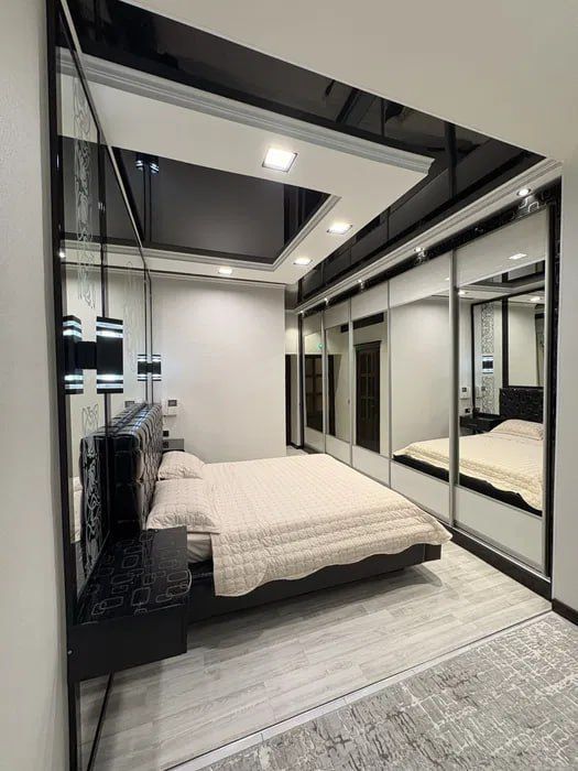 Квартира на Лабзак (Ц12) 2/2/4 общ пл 60м Евро с обстановкой