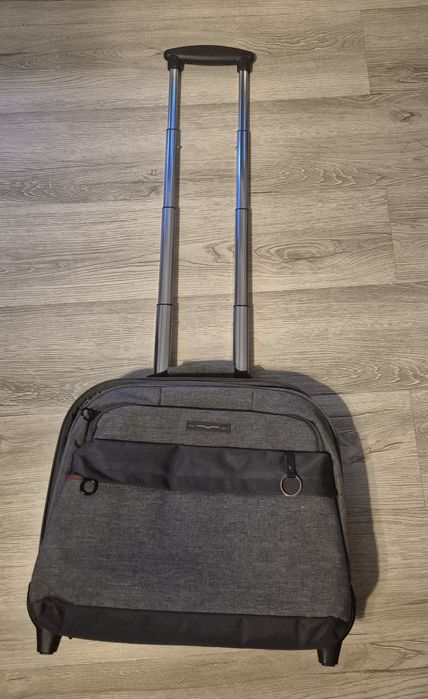 Troler nou cabină  avion