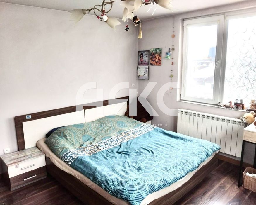 Обзаведен мезонет в кв. Манастирски ливади