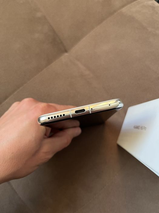 Huawei P60 Pro с оставаща гаранция