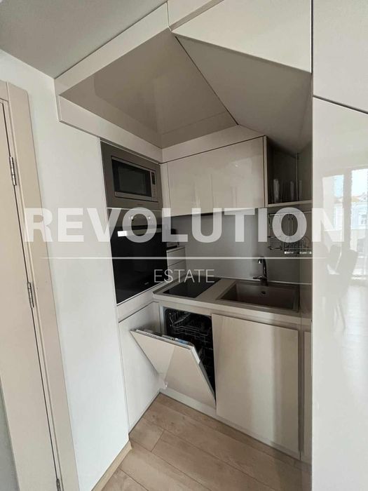 Дава се под наем Мезонет в Варна, Център - 90 кв.м за 1500 € - Снимка #4