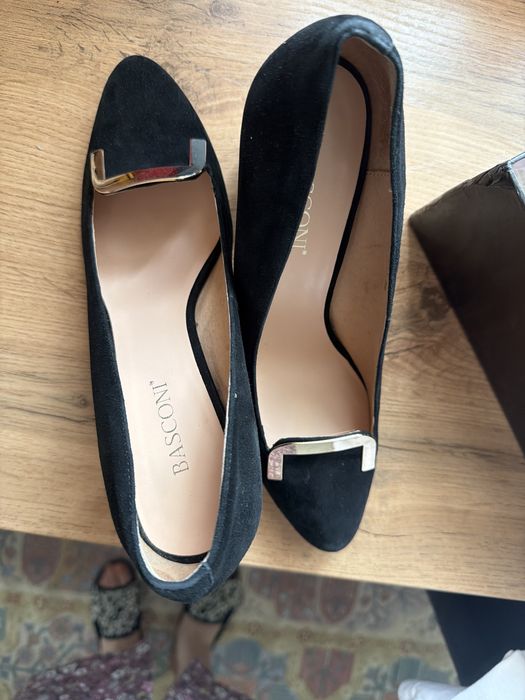 Туфли замшевые, новые