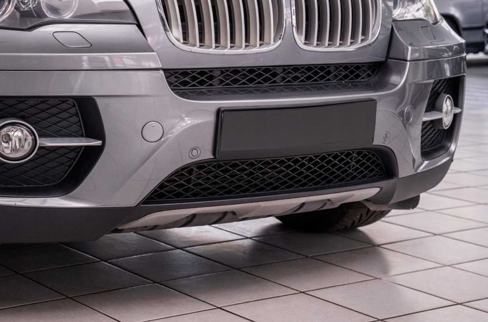 Централна решетка BMW E70 X5 Въздухозаборна решетка броня джип 4х4