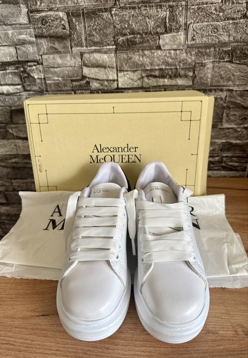 Alexander Mcqueen кецове